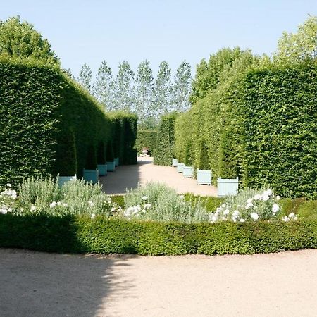 Chateau D'Ainay-Le-Vieil المظهر الخارجي الصورة